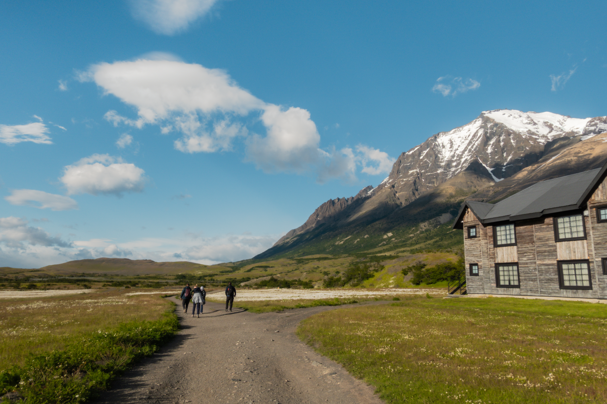 The walk in to the refugio, Patagonia
